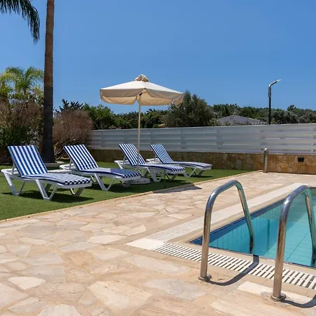Lime 3-bedroom In Protaras